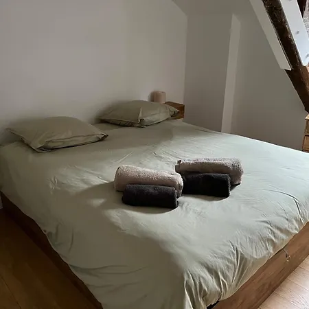 Apartamento - Notre Dame - Pantheon - Luxembourg - 30 M2 *